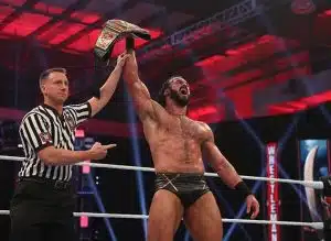 Drew Macctyre Campeão